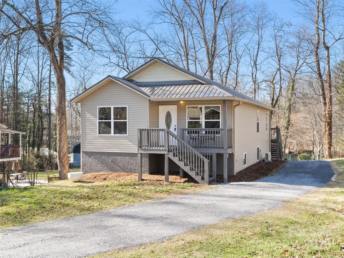 178 Locust Court, Arden, NC 28704 - Image #1