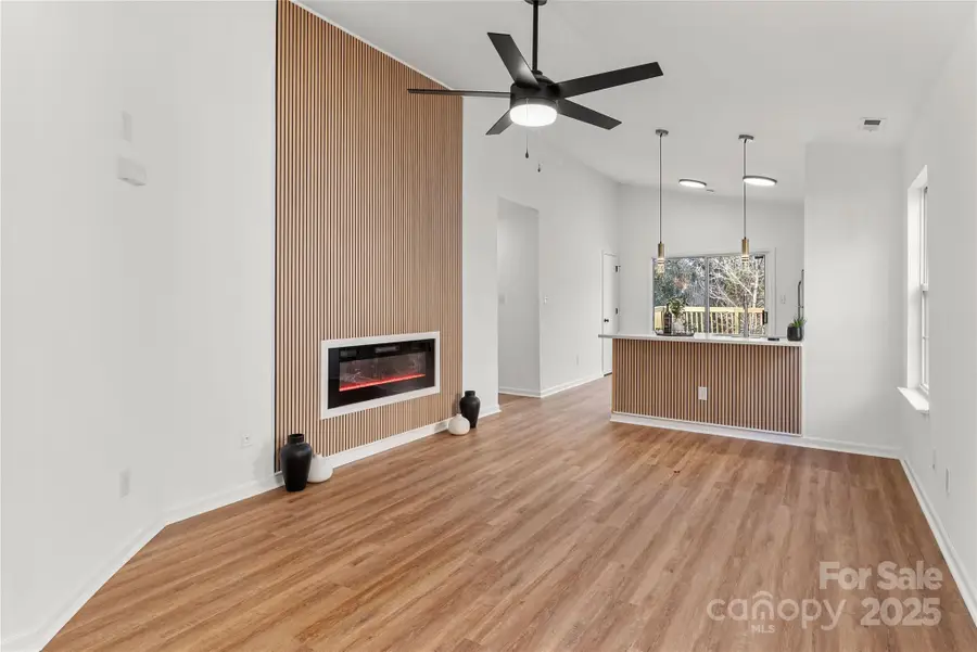 2824 Trestle Court Sw, Concord, NC 28025 - Image #2