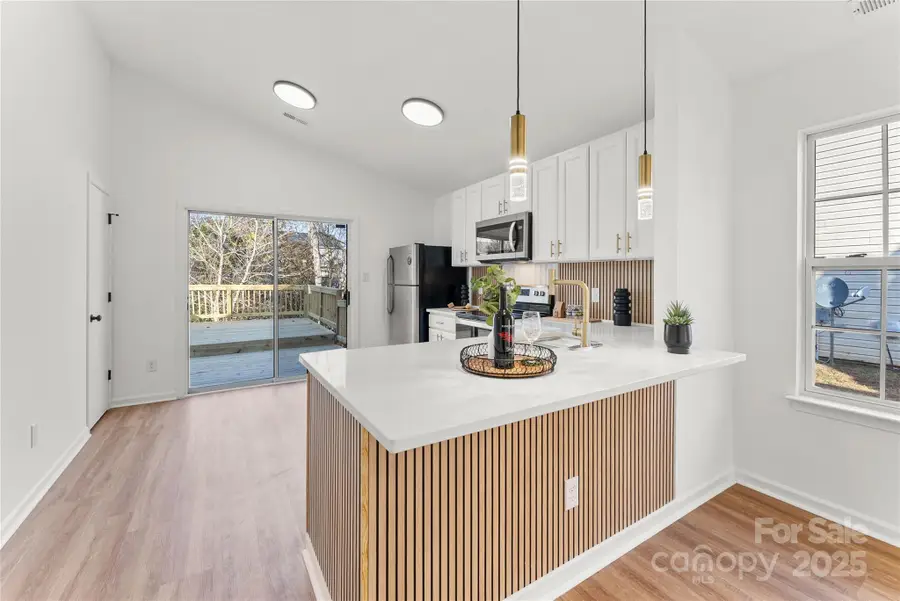 2824 Trestle Court Sw, Concord, NC 28025 - Image #3