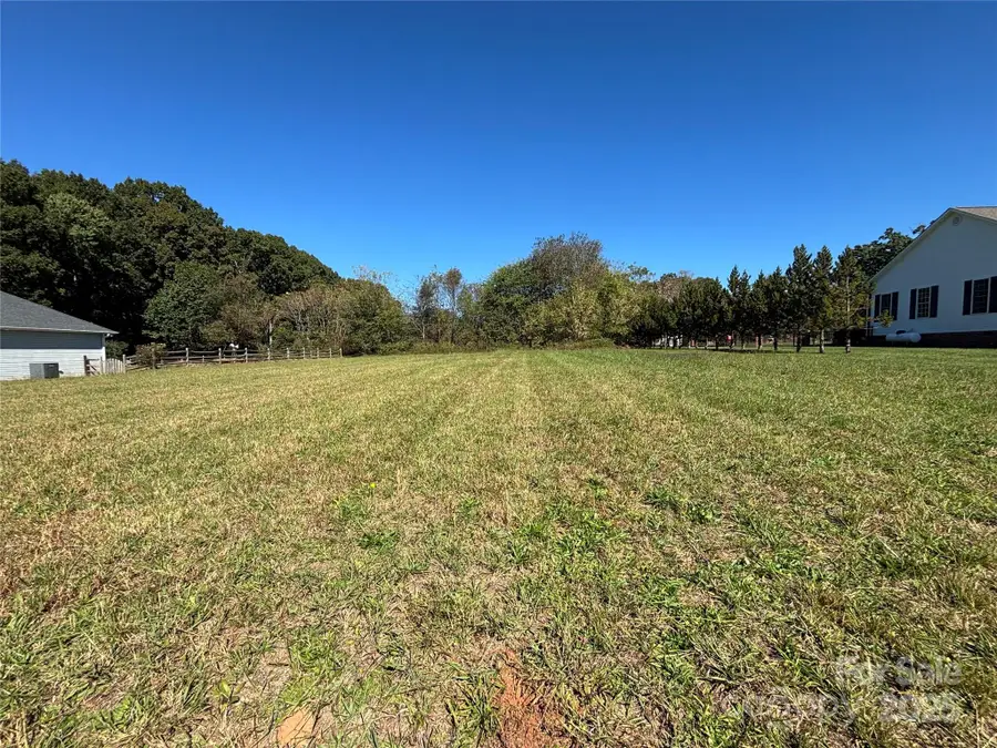 127 Donsdale Drive, Statesville, NC 28625 - Image #2