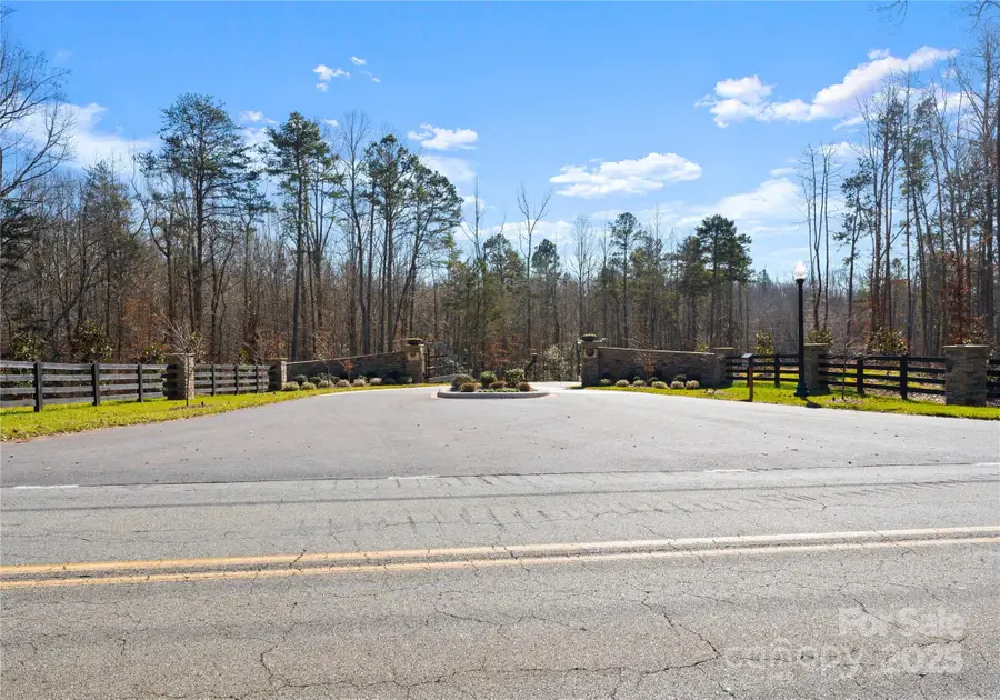 7 Ventosa Drive, Denver, NC 28037 - Image #3