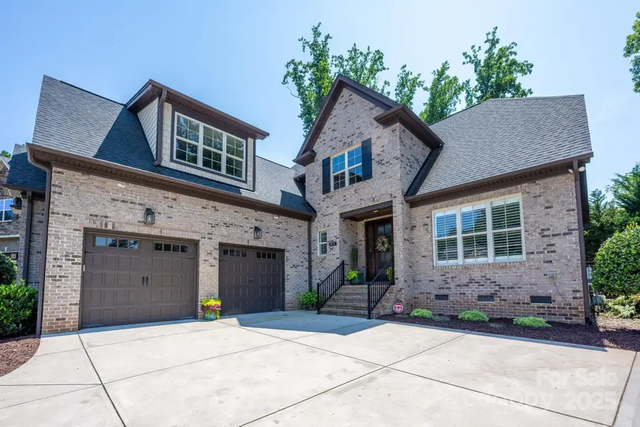 4017 Halyard Drive, Denver, NC 28037 - Image #2