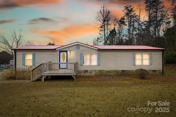 8862 Rhodhiss Road, Connelly Springs, NC 28612