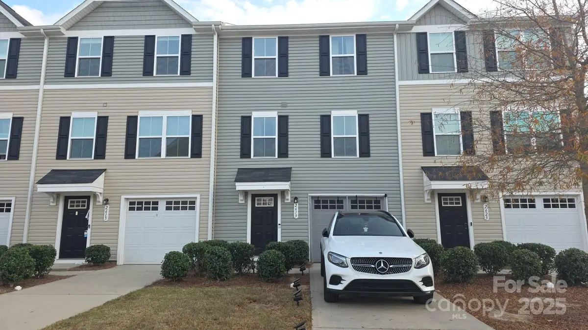 2619 Mccurdy Trail, Charlotte, NC 28269 - Image #1