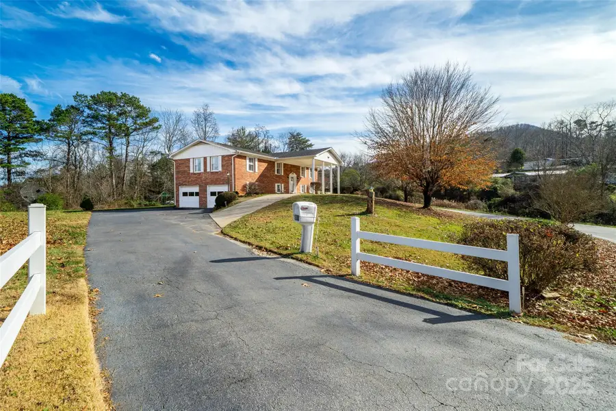 358 Gouges Branch Road, Leicester, NC 28748 - Image #2