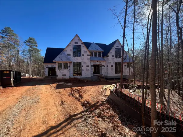 1037 Ventosa Drive, Denver, NC 28037