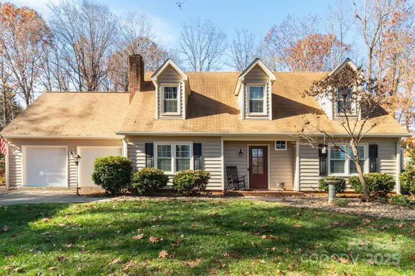 438 Valley Meade Drive #43, Kernersville, NC 27284