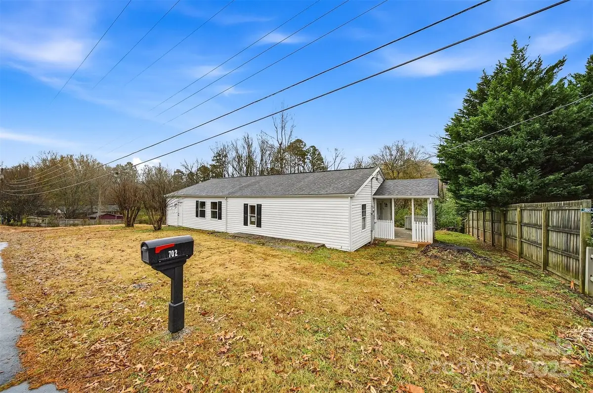 702 N 9th Street, Bessemer City, NC 28016 - Image #1
