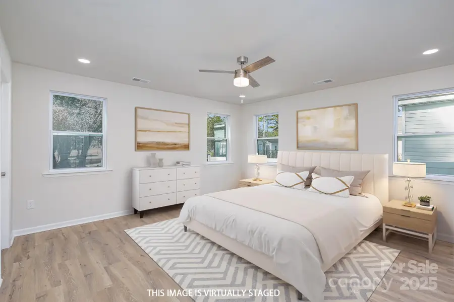 429 Dare Drive, Charlotte, NC 28206 - Image #2