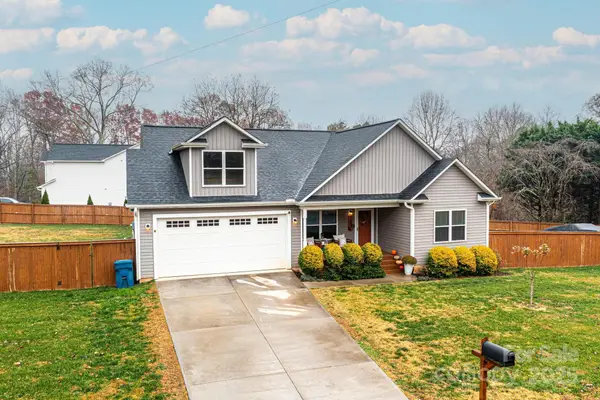 340 Woodlawn Drive, Connelly Springs, NC 28612