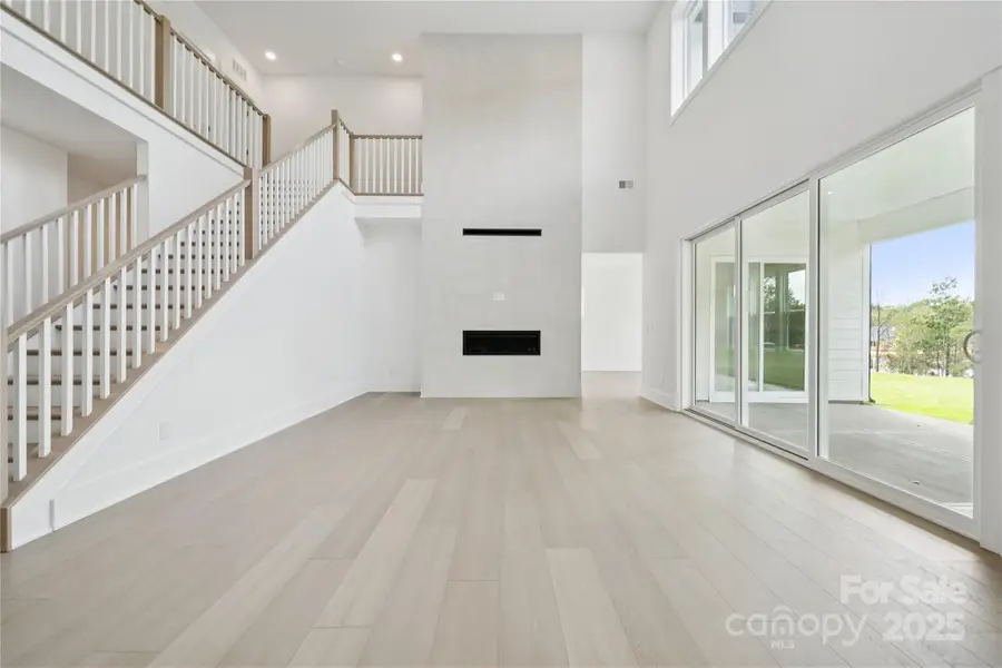 5104 Mint Harbor Way #406, Charlotte, NC 28269 - Image #2