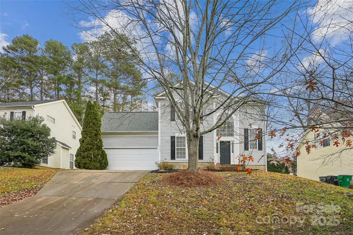 10630 Northwoods Forest Drive, Charlotte, NC 28214 - Image #1
