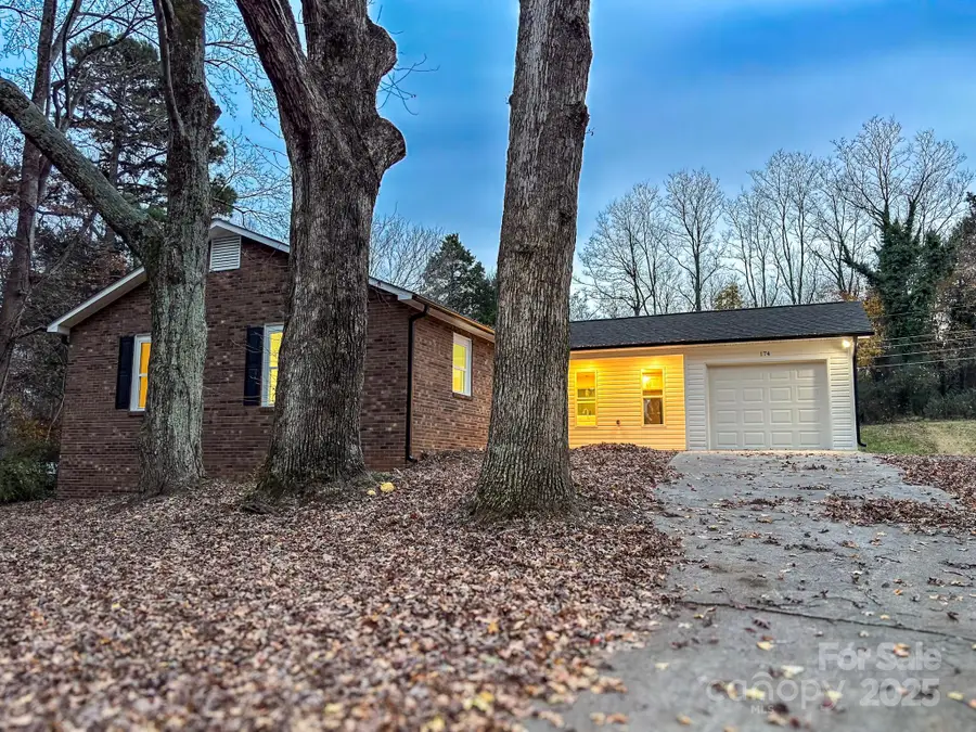 174 Birchwood Road #24, Statesville, NC 28625 - Image #2