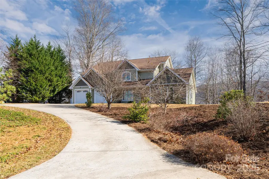 98 Sovereign Lane, Fairview, NC 28730 - Image #2