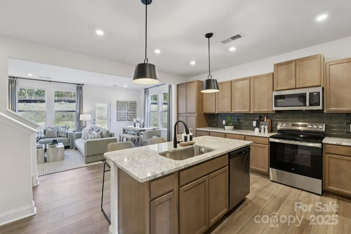 7721 Ethora Way, Charlotte, NC 28216 - Image #1