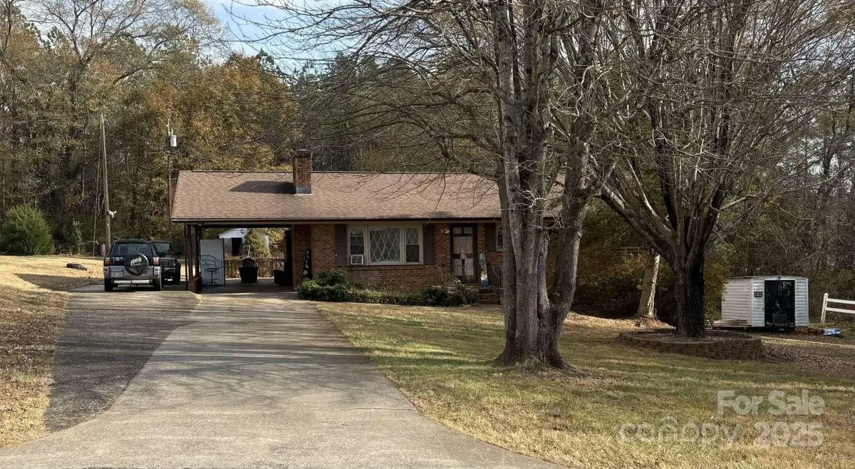 3289 Pine Tree Street, Lincolnton, NC 28092 - Image #1