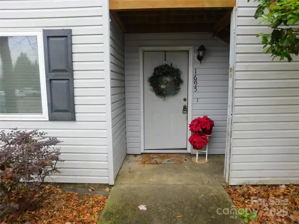 1695 Hunters Trail, Rock Hill, SC 29732