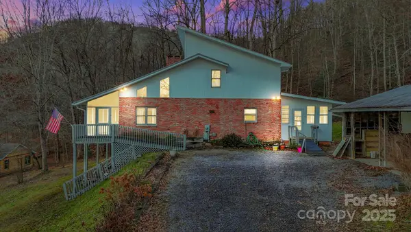 487 Julia Lane, Maggie Valley, NC 28751