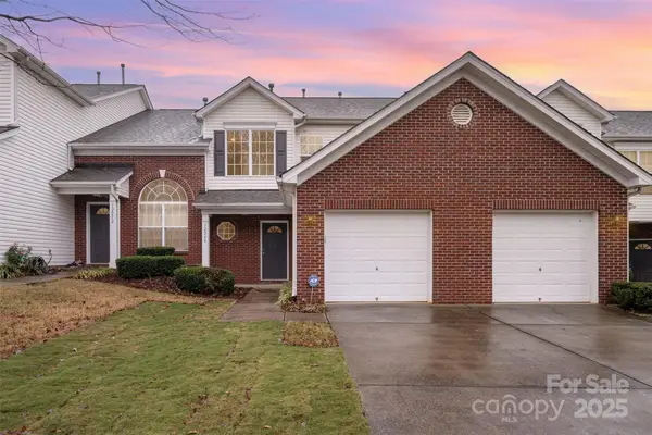 12248 Stratfield Place Circle, Pineville, NC 28134