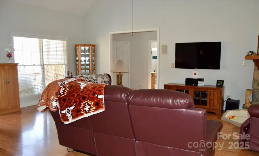 7972 Summit Ridge Drive, Catawba, NC 28609 - Image #2