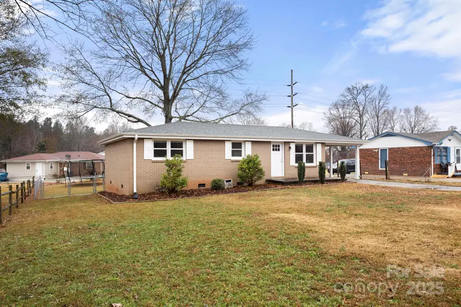146 Old Castle Lane, Forest City, NC 28043 - Image #3