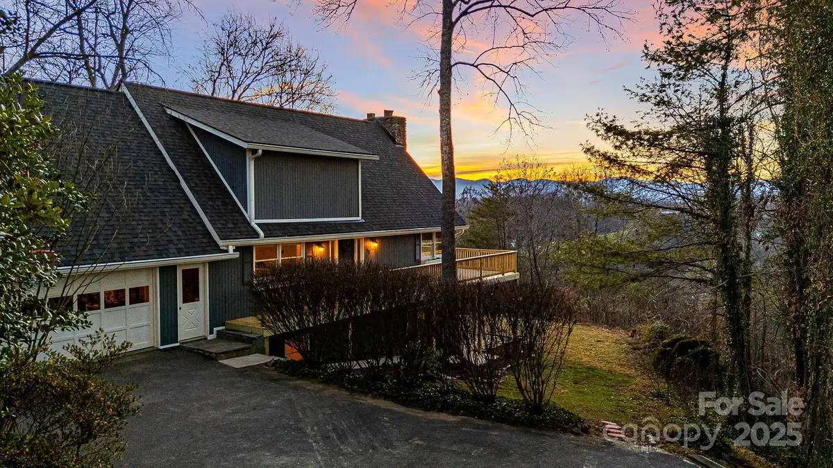 15 Crest Circle Drive, Weaverville, NC 28787 - Image #1