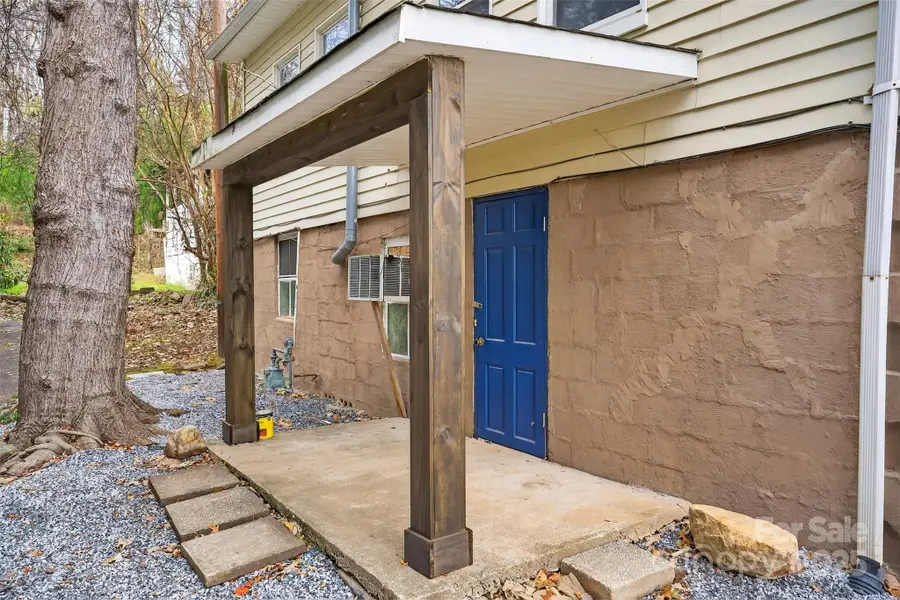 30 Porter Street, Tryon, NC 28782 - Image #2