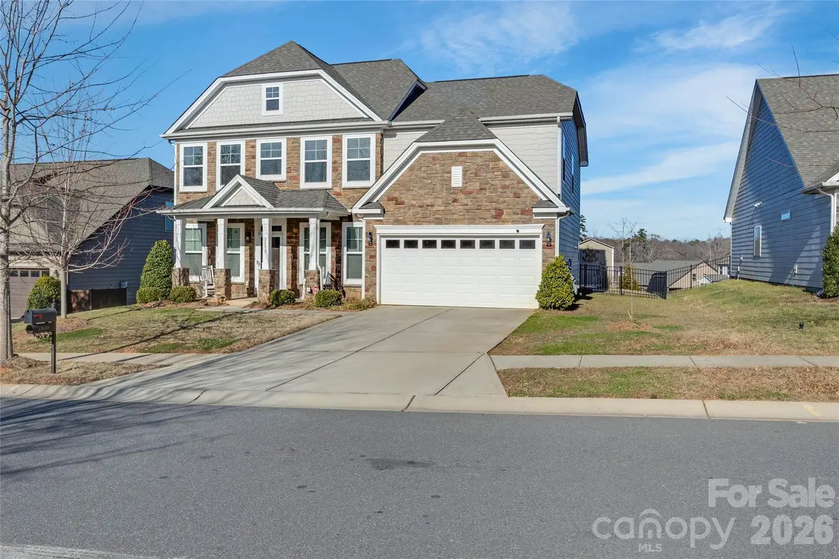 2810 Shumard Drive, Gastonia, NC 28054 - Image #1