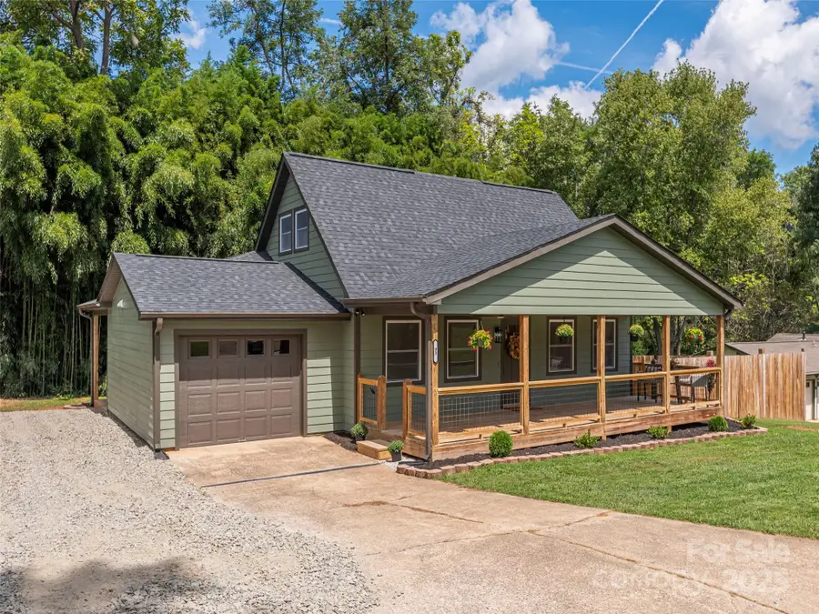 93 Cresthaven Drive, Clyde, NC 28721 - Image #2