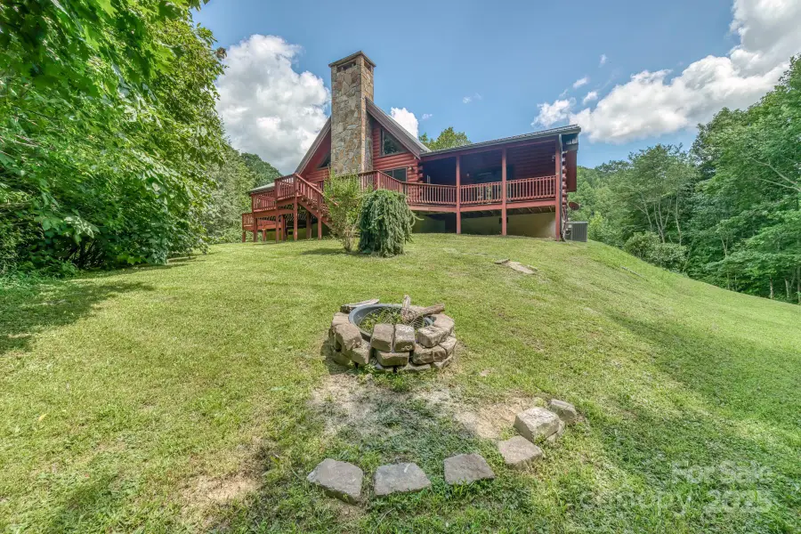 5023 Elk Park Highway, Elk Park, NC 28622 - Image #3