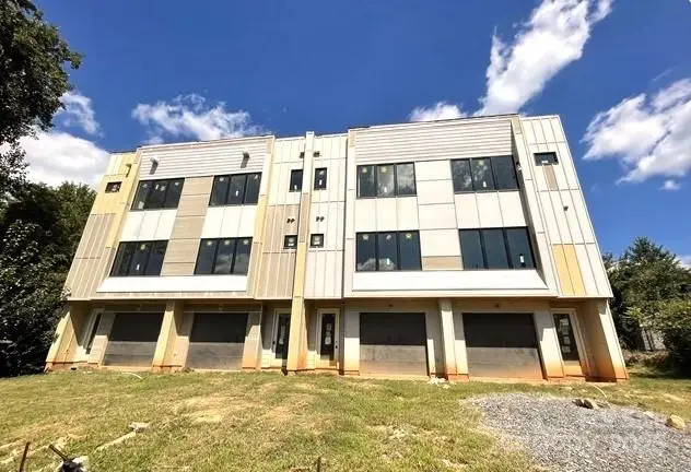 219 Walnut Avenue #C, Charlotte, NC 28208 - Image #1