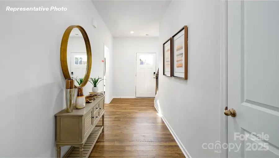 5027 Shallow Brook Drive, Charlotte, NC 28215 - Image #3