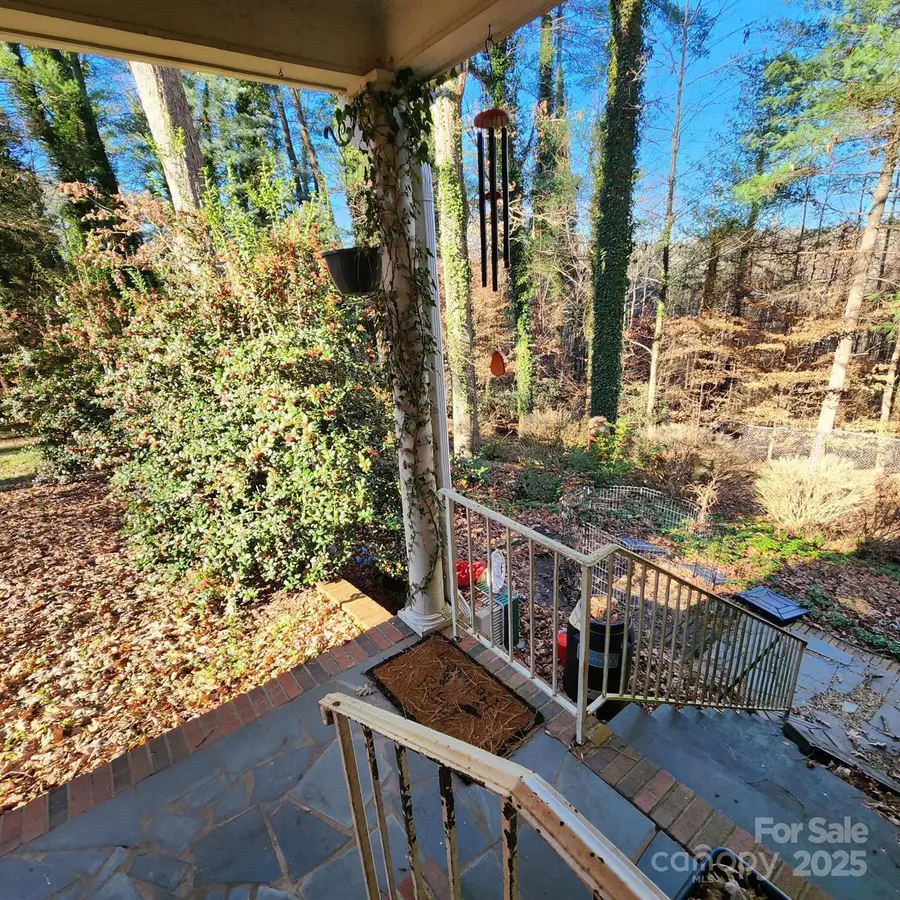 126 Gwyn Street, North Wilkesboro, NC 28659 - Image #3