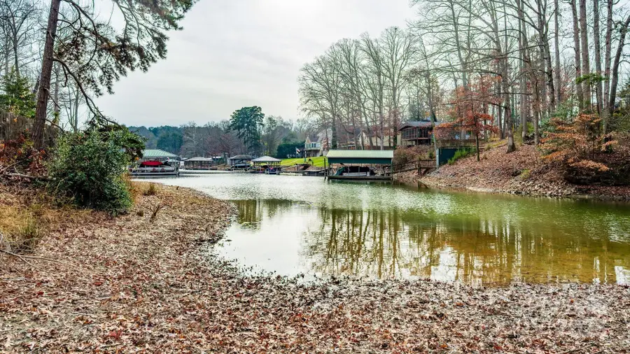 8237 Lymnos Lane, Sherrills Ford, NC 28673 - Image #2