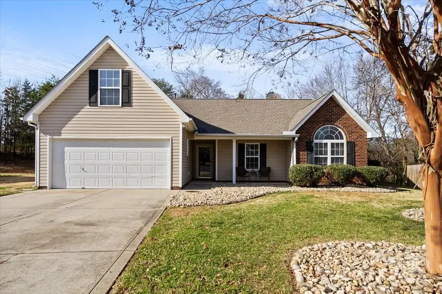 2203 Oakhurst Court, Kannapolis, NC 28081 - Image #2