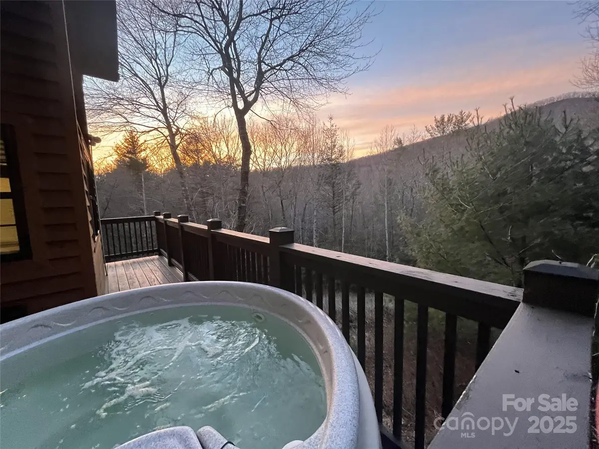 100 Bear Den Mountain View Drive, Spruce Pine, NC 28777 - Image #1