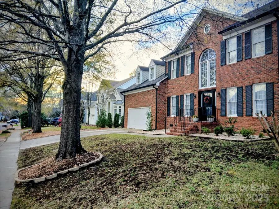 12702 Landing Green Drive, Charlotte, NC 28277 - Image #3