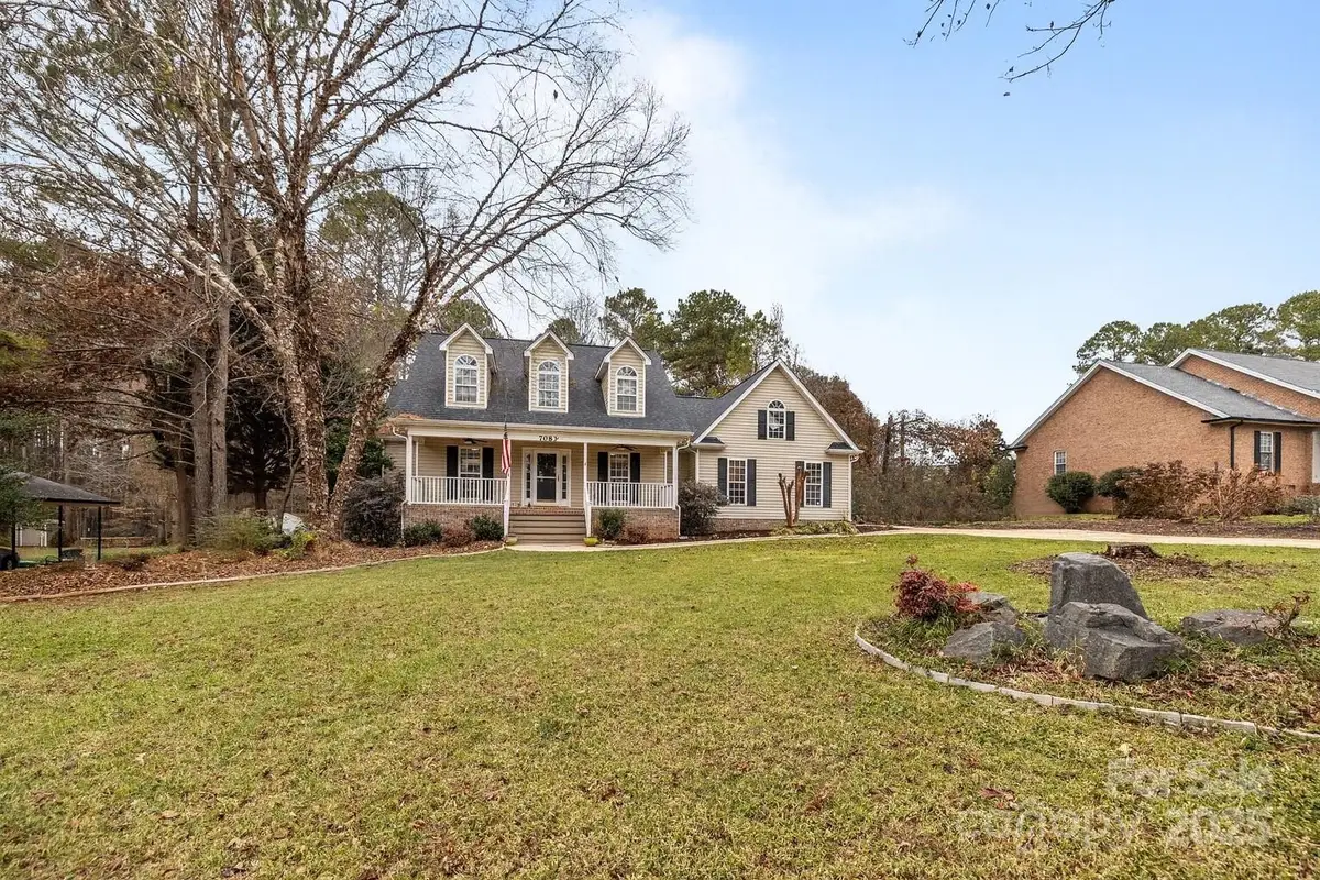 7083 Ridgeway Road, Stanley, NC 28164 - Image #1