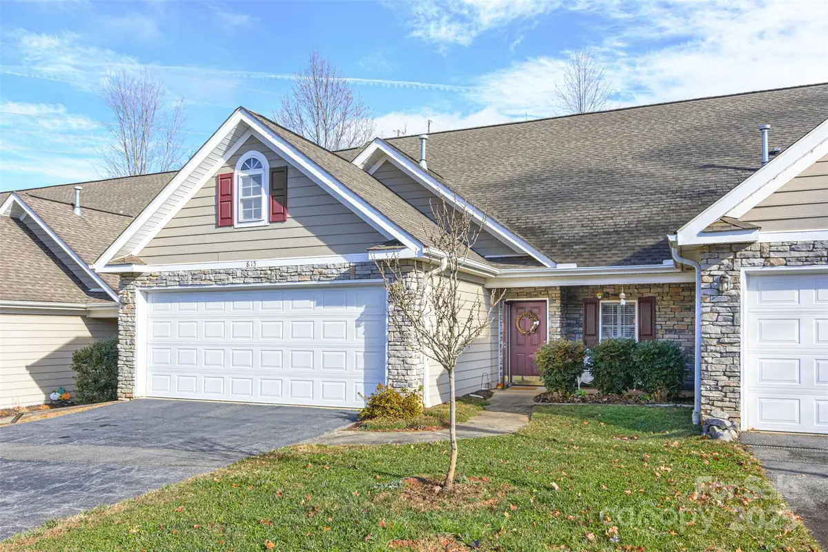 815 West Pointe Drive, Asheville, NC 28806 - Image #1