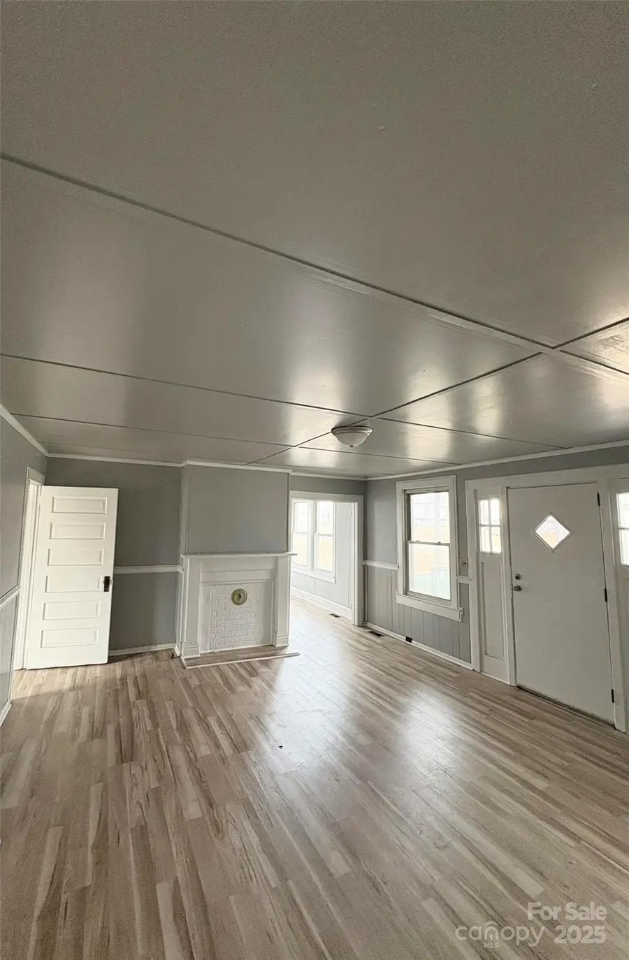 8 Maple Street, Great Falls, SC 29055 - Image #3