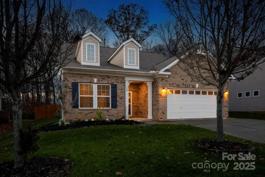 128 Paradise Hills Circle, Mooresville, NC 28115 - Image #3