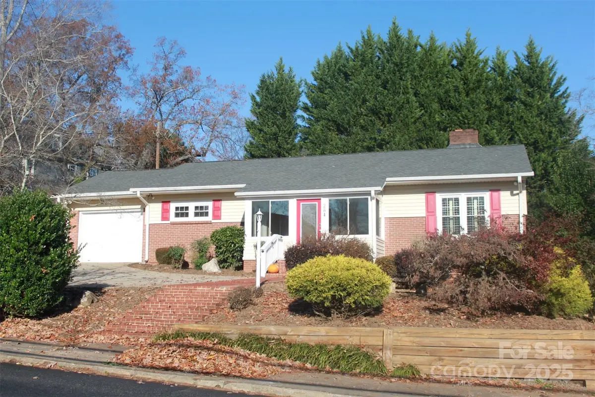 284 Maple Street, Rutherfordton, NC 28139 - Image #1