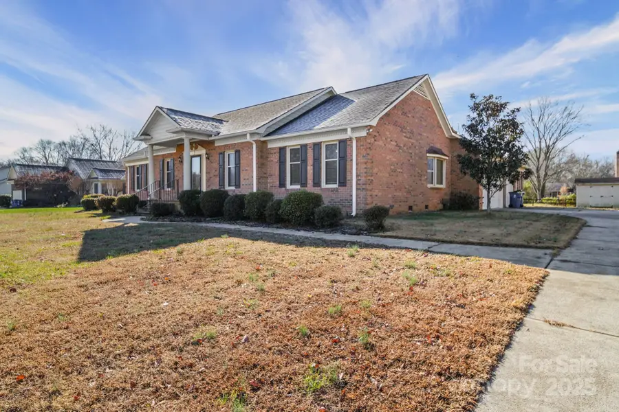 3023 Tradd Drive, Harrisburg, NC 28075 - Image #3