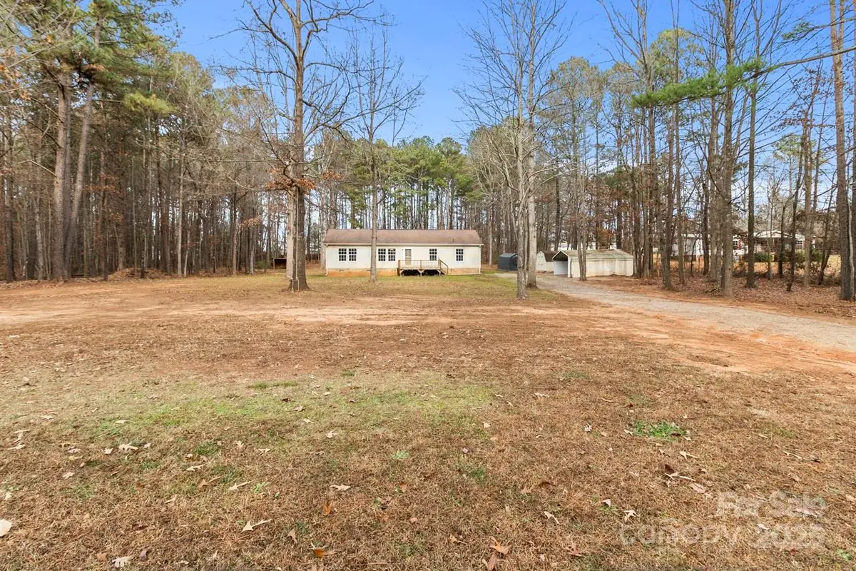 6706 Lineberger Road, Denver, NC 28037 - Image #1