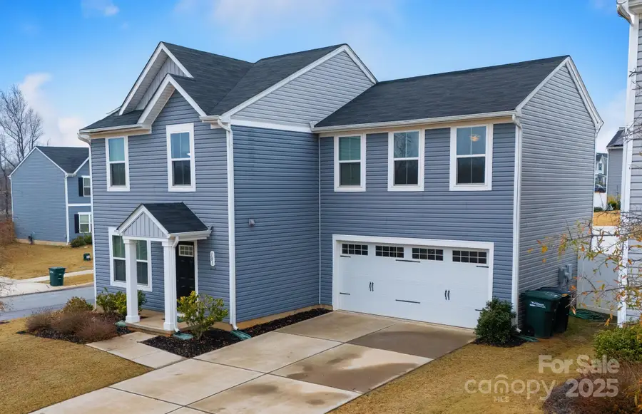 181 Crosstie Lane, Troutman, NC 28166 - Image #2