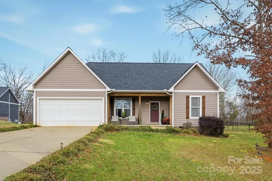 4396 Belmont Drive, Morganton, NC 28655 - Image #2