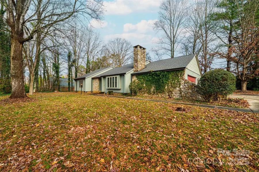 3250 15th Street Ne, Hickory, NC 28601 - Image #2