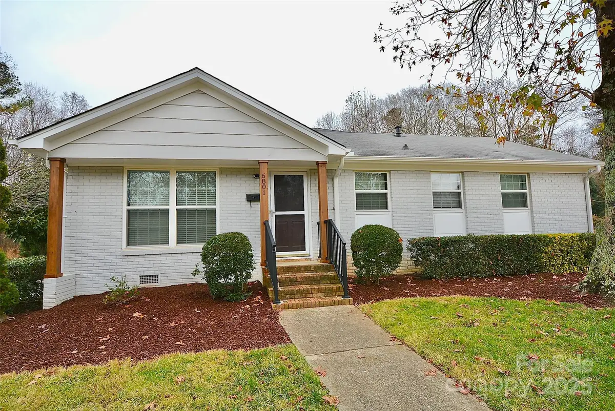 6801 Barrington Drive, Charlotte, NC 28215 - Image #1