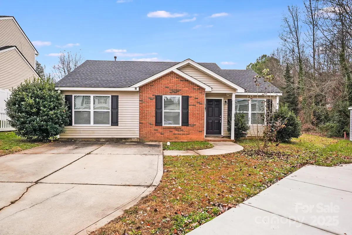 2306 Jordi Way, Charlotte, NC 28213 - Image #1