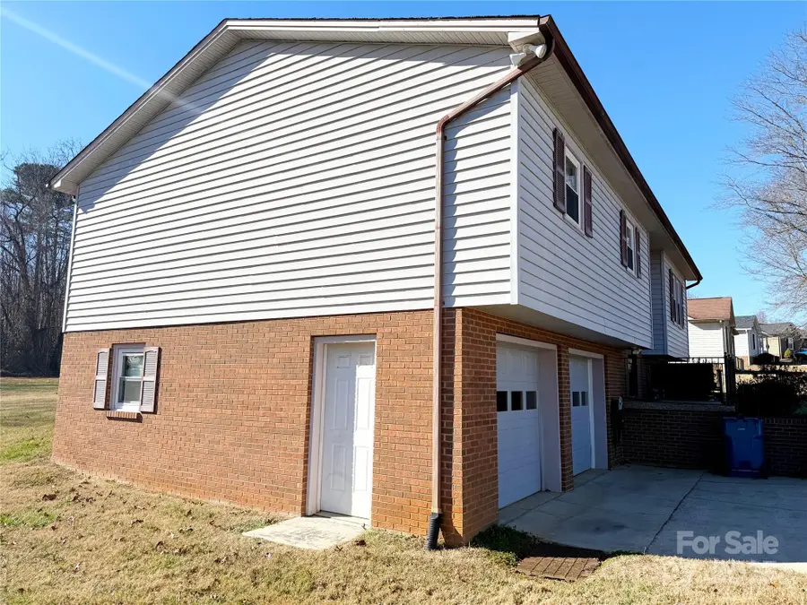 4679 Mayfield Drive, Granite Falls, NC 28630 - Image #3